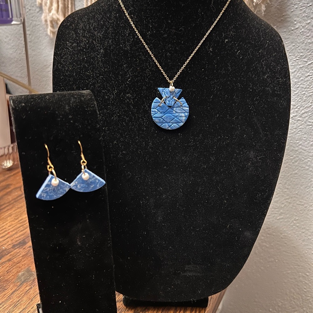 Blue and Gold Geometric Jewelry Set